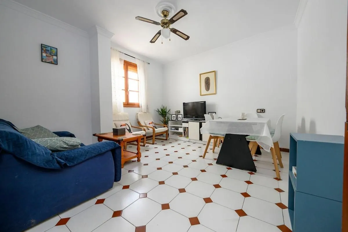 Family Home In Barbate Patio & Azotea Spanje