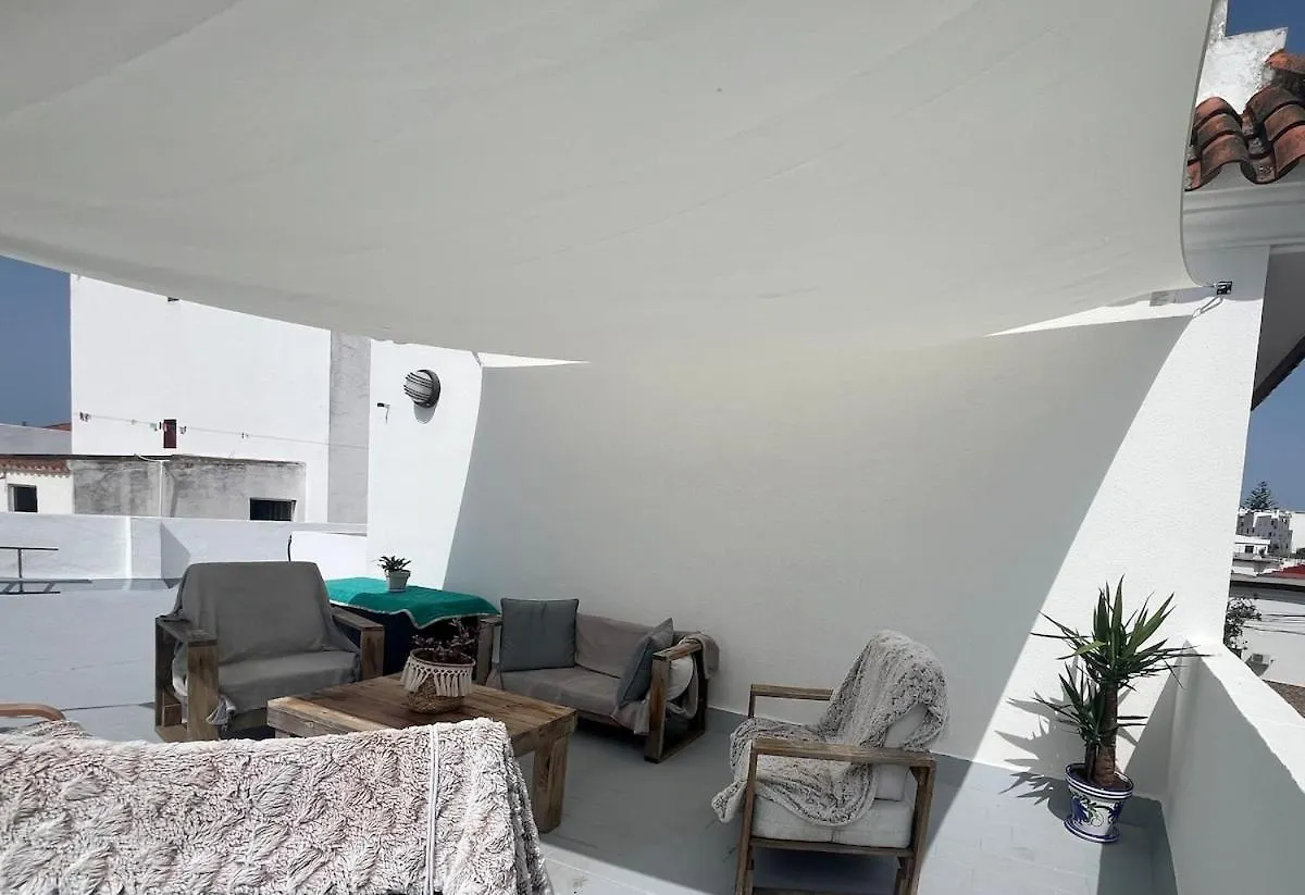Family Home In Barbate Patio & Azotea